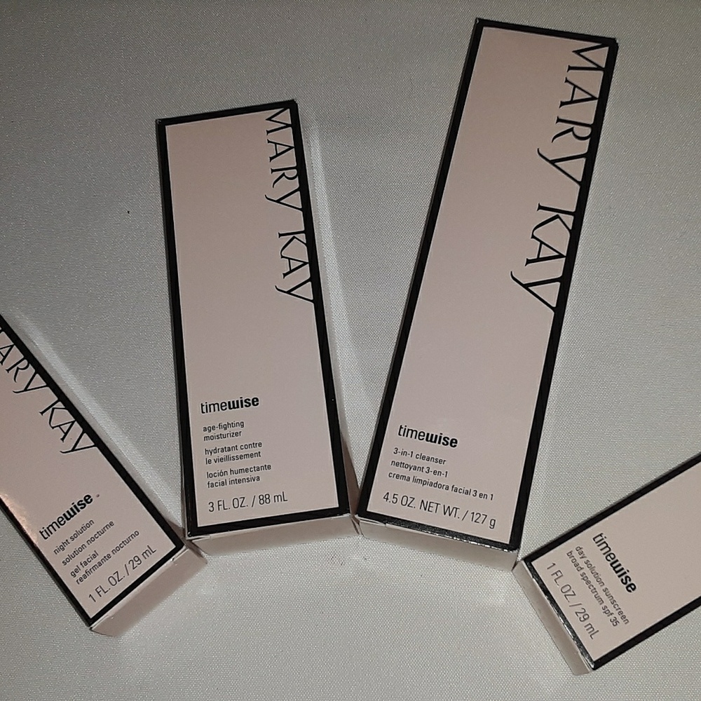 Mary Kay bundle set.   Normal Skin